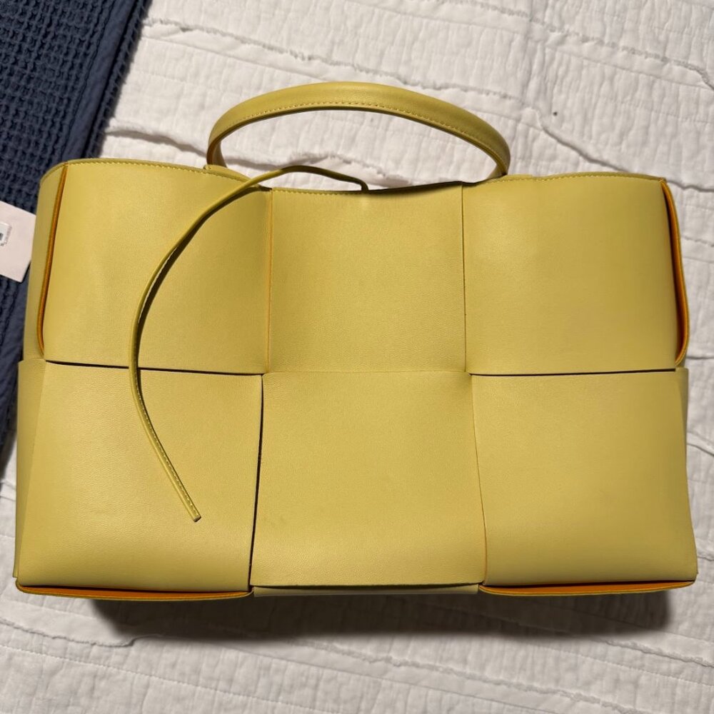 Bottega Veneta